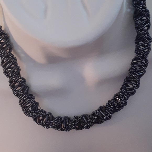 NWOT Handmade Crochet Necklace - Picture 6 of 6